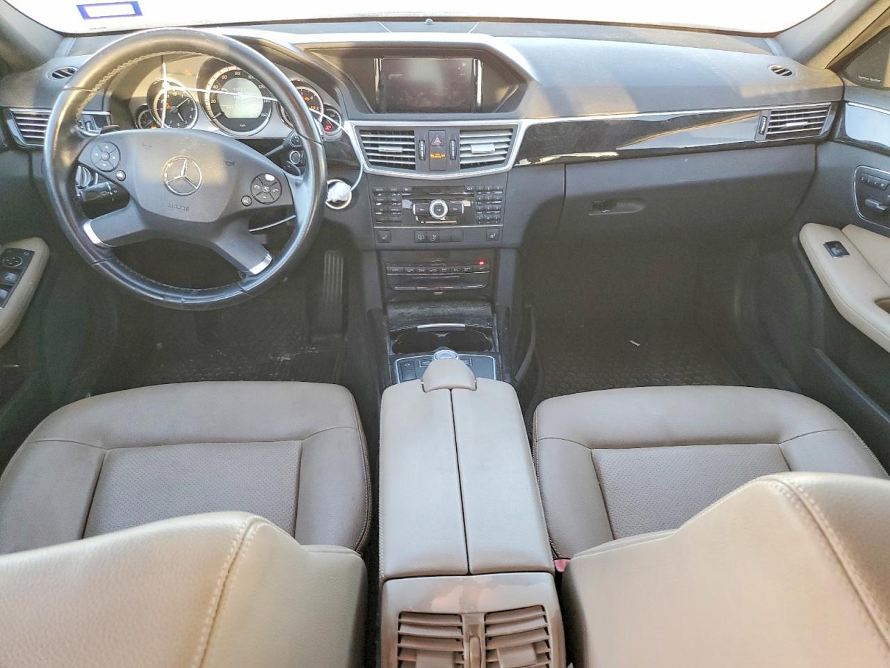 2011 MERCEDES-BENZ E-Class