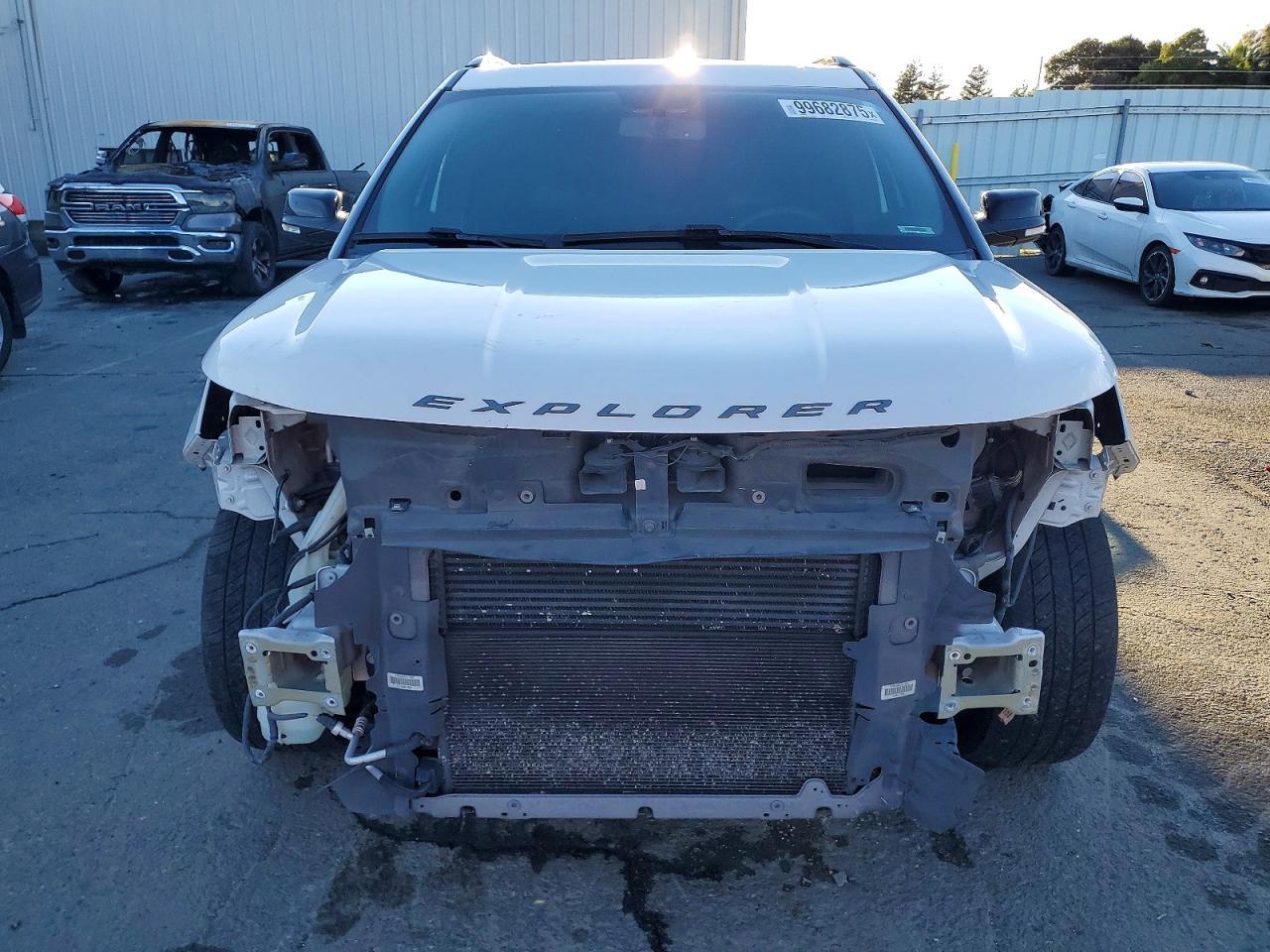 2017 FORD Explorer Sport Trac