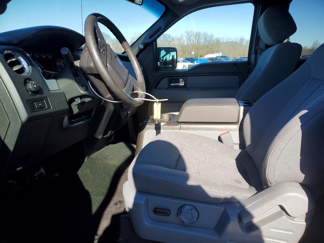 2013 FORD F-150