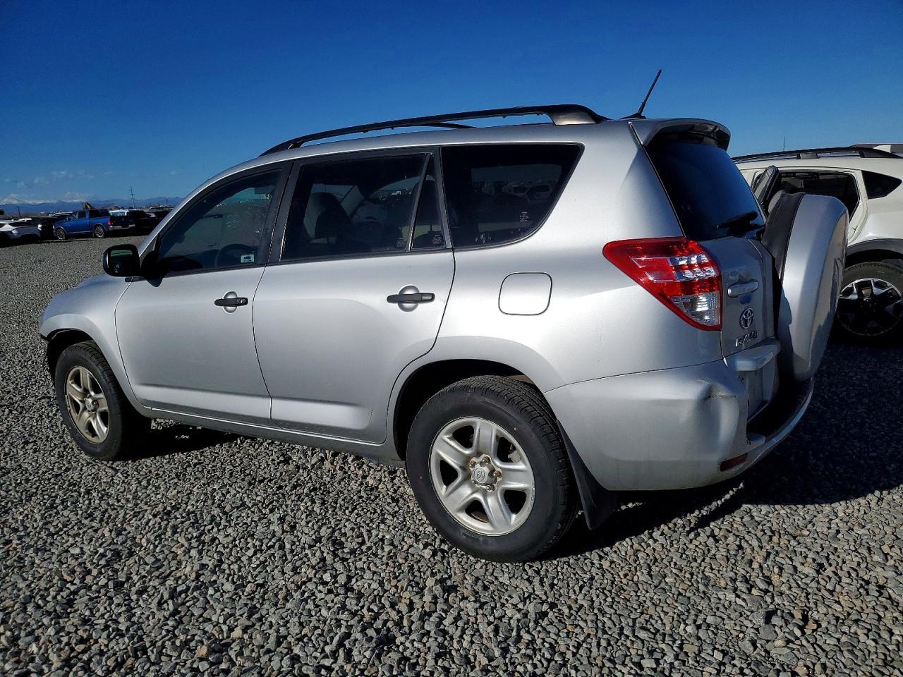 2011 TOYOTA RAV4