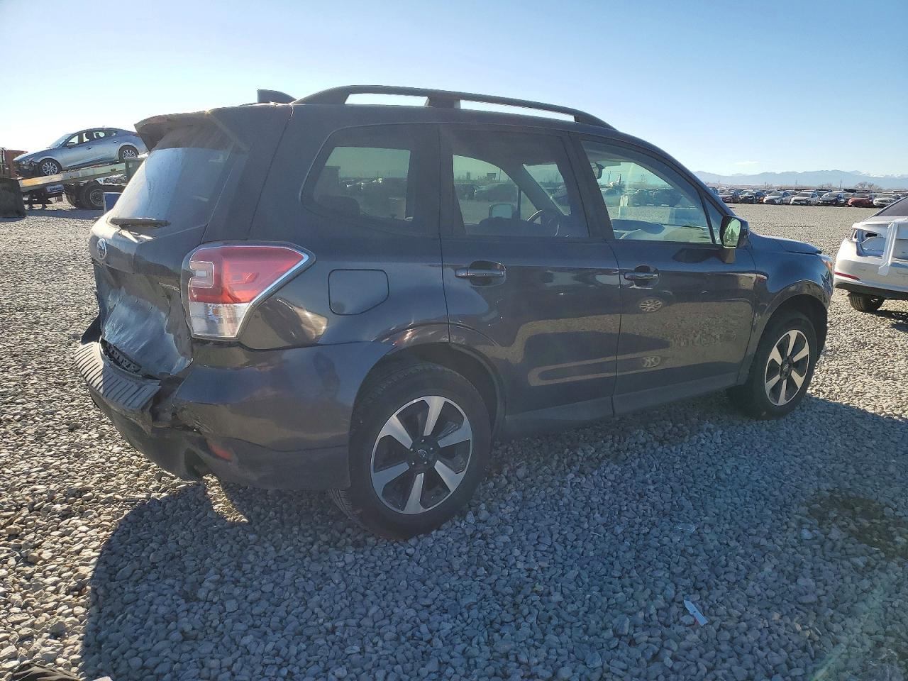 2018 SUBARU FORESTER