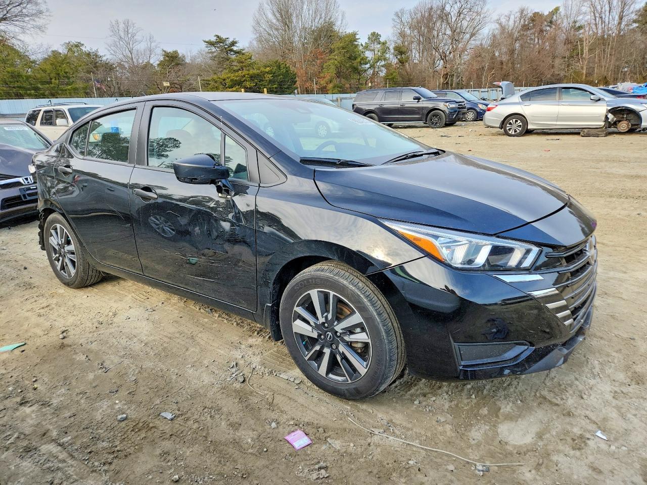 2024 NISSAN VERSA