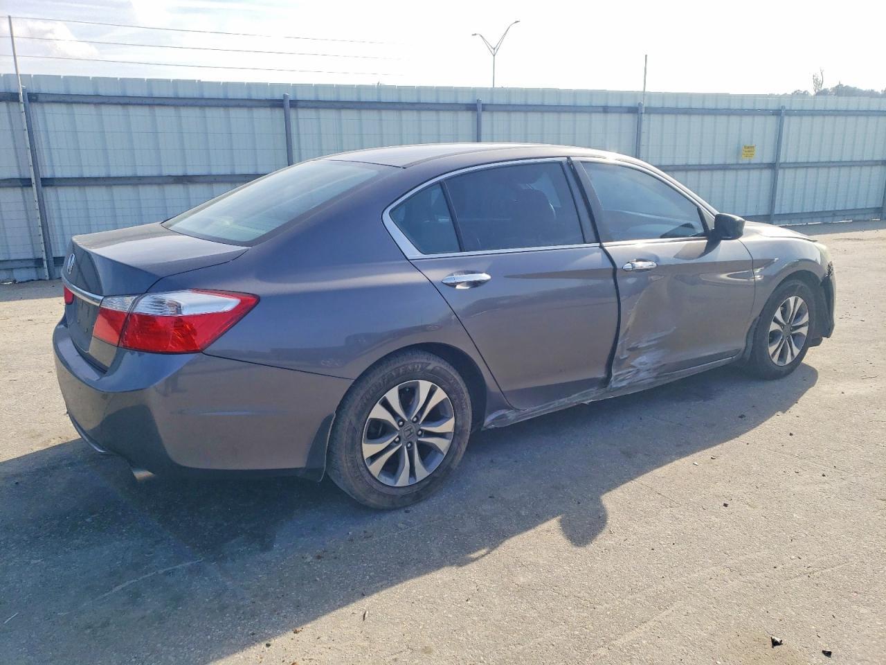 2015 HONDA ACCORD