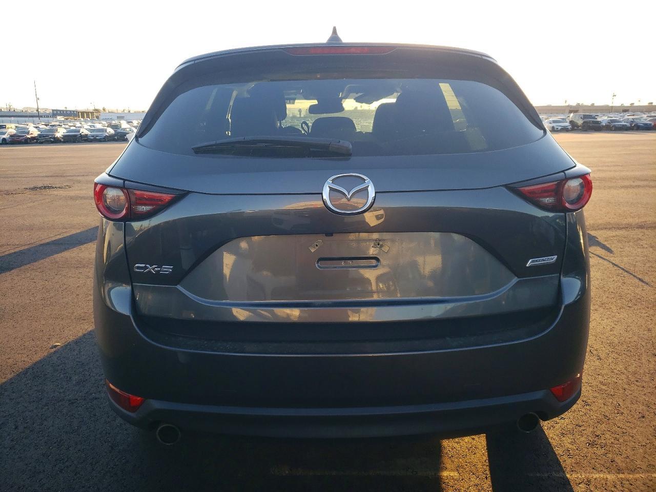 2017 MAZDA CX-5