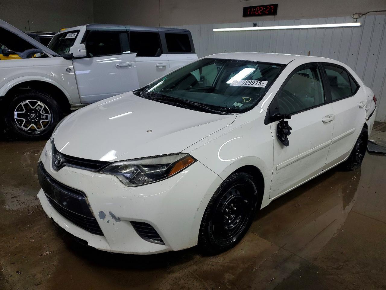 2016 TOYOTA COROLLA