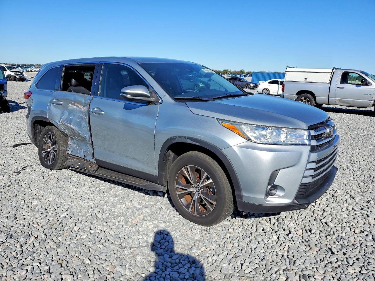 2019 TOYOTA HIGHLANDER