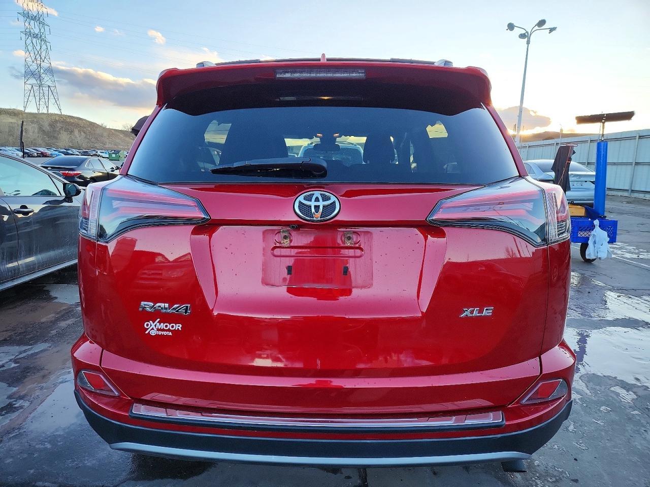 2017 TOYOTA RAV4