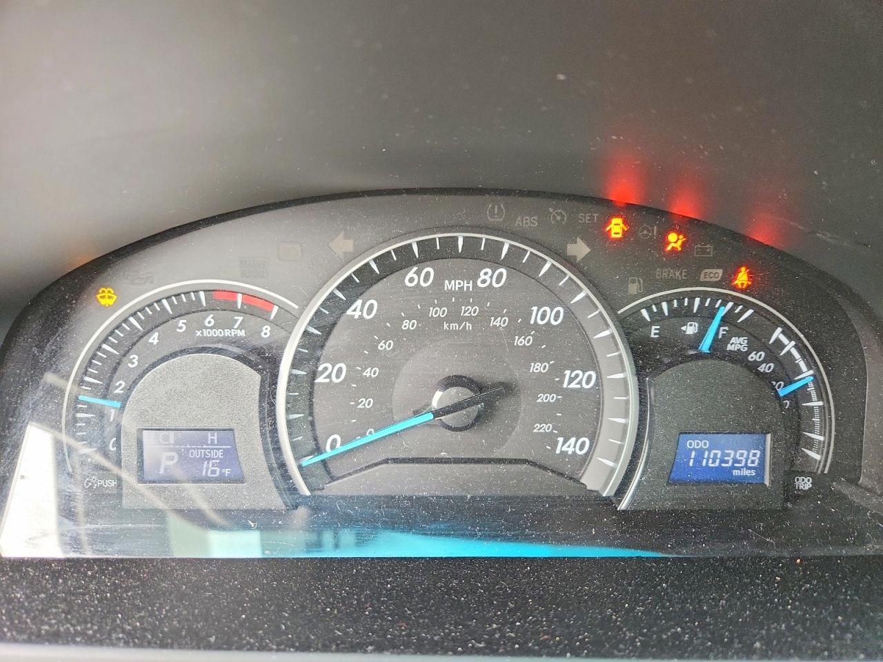 2014 TOYOTA CAMRY