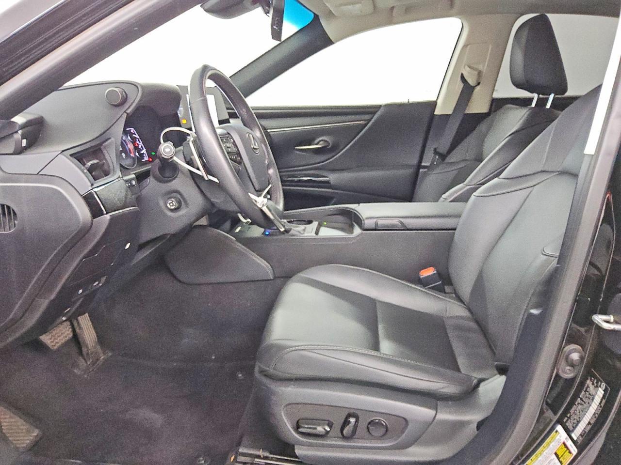 2024 LEXUS ES 350