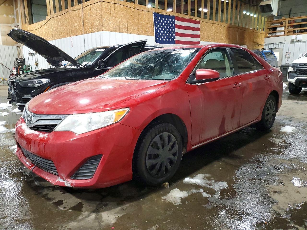2012 TOYOTA CAMRY