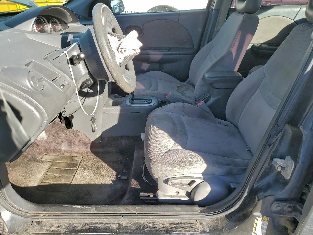2004 SATURN Ion