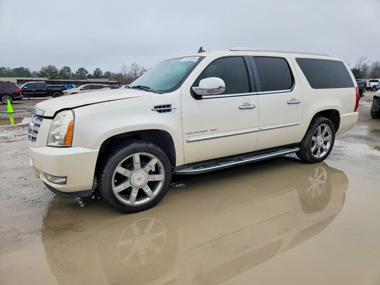 2012 CADILLAC Escalade ESV
