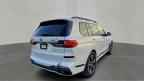 2021 BMW X7