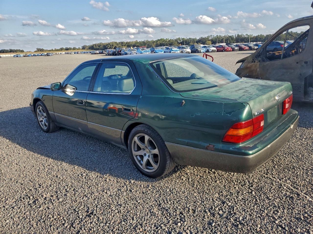 1996 LEXUS Ls 400