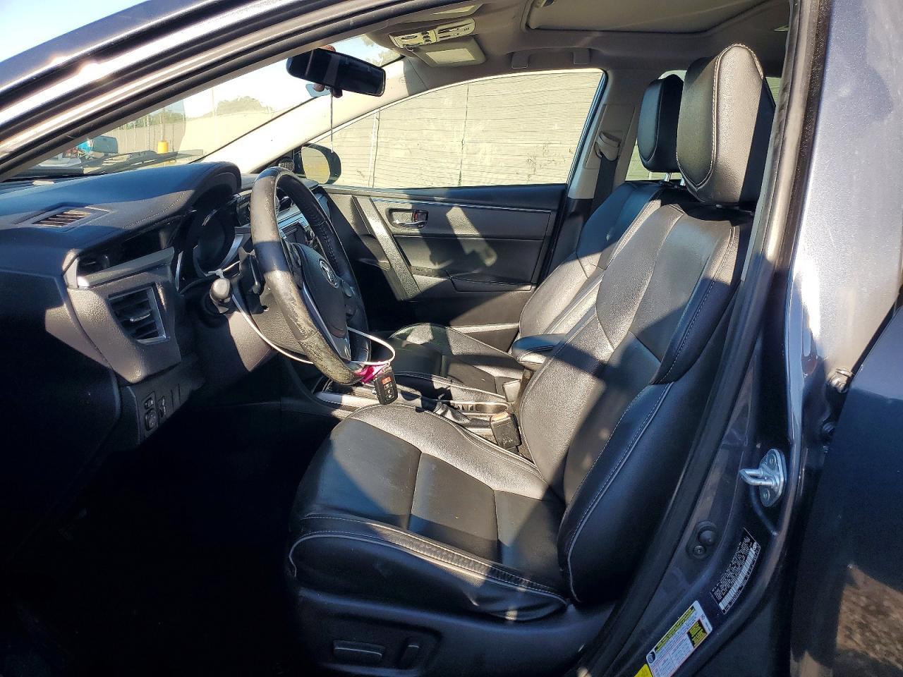 2016 TOYOTA COROLLA