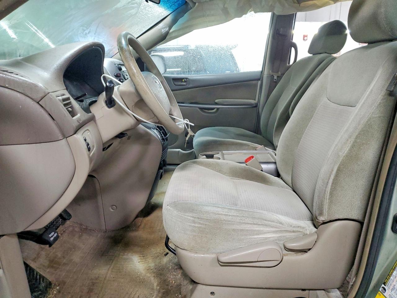 2007 TOYOTA SIENNA