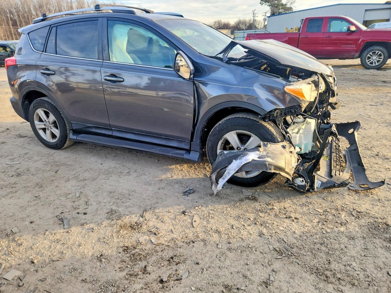 2013 TOYOTA RAV4