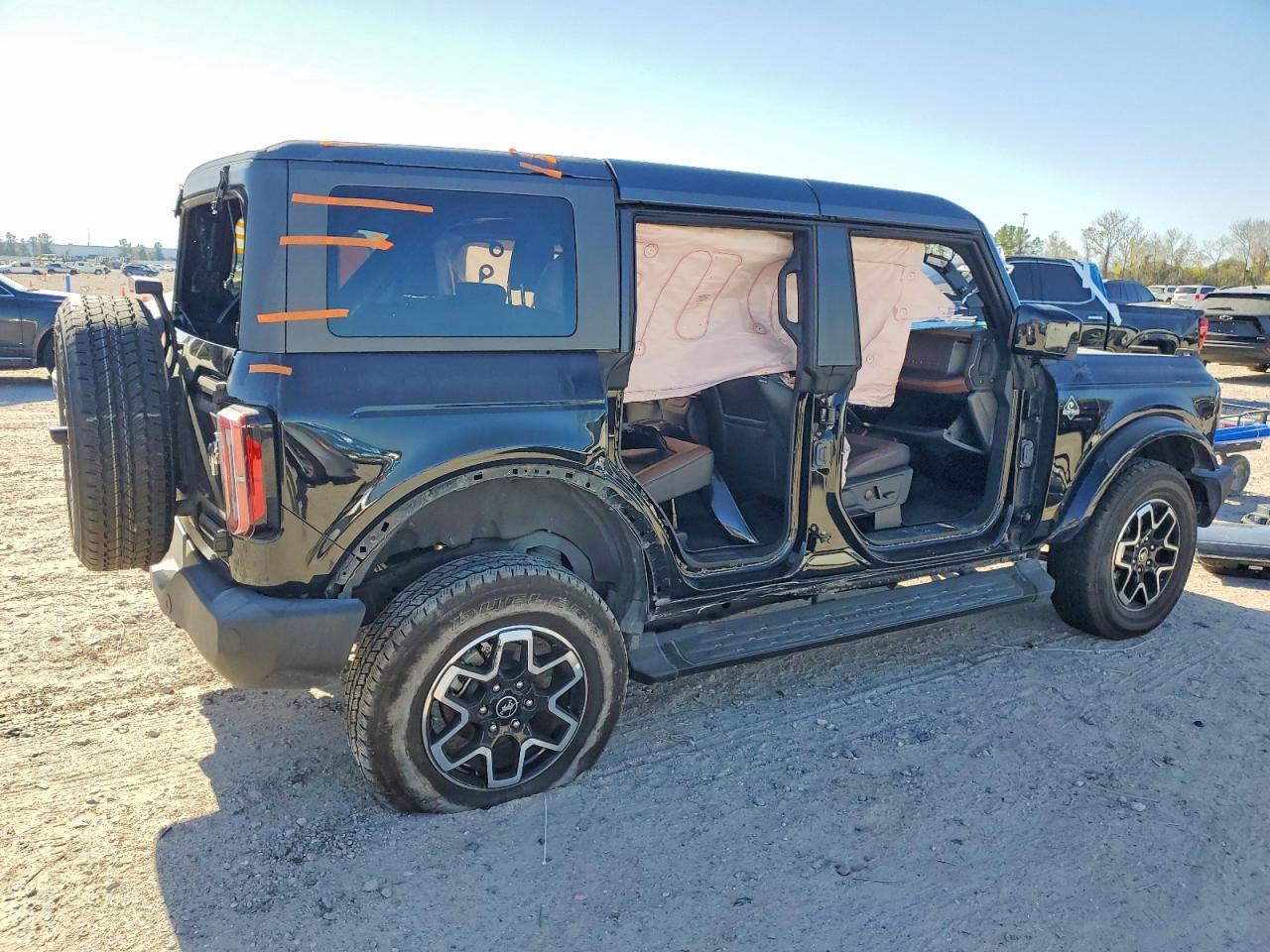 2024 FORD Bronco