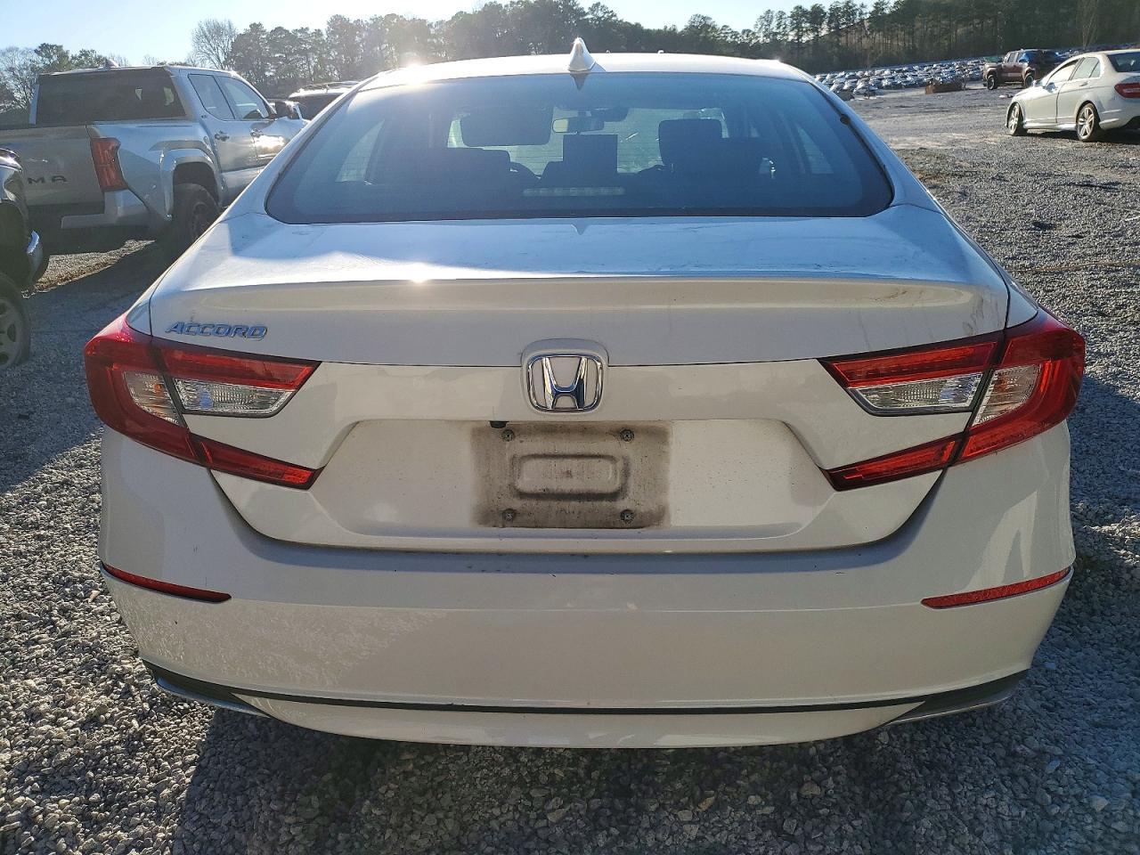 2019 HONDA ACCORD