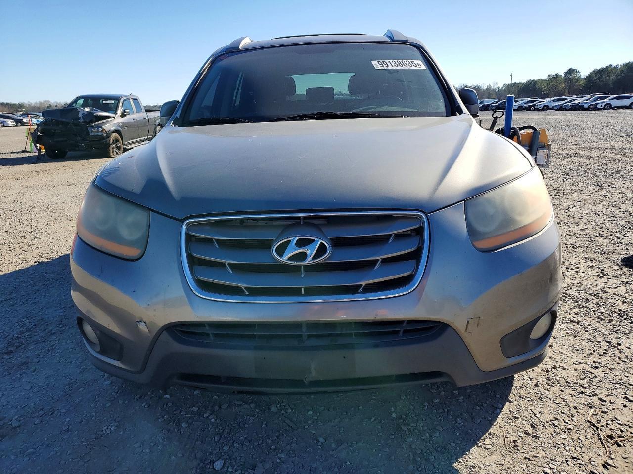 2011 HYUNDAI SANTA FE