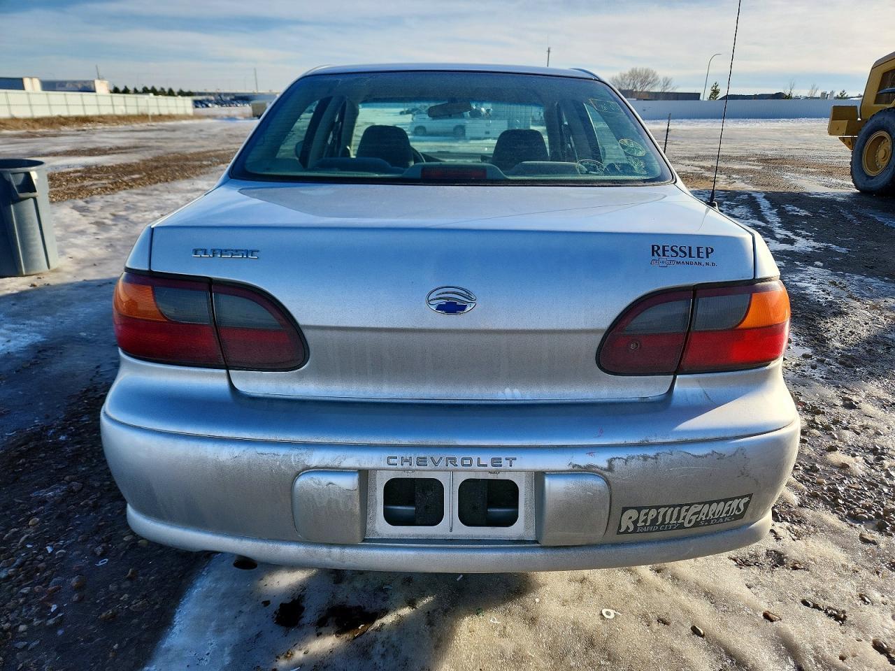 2004 CHEVROLET Classic