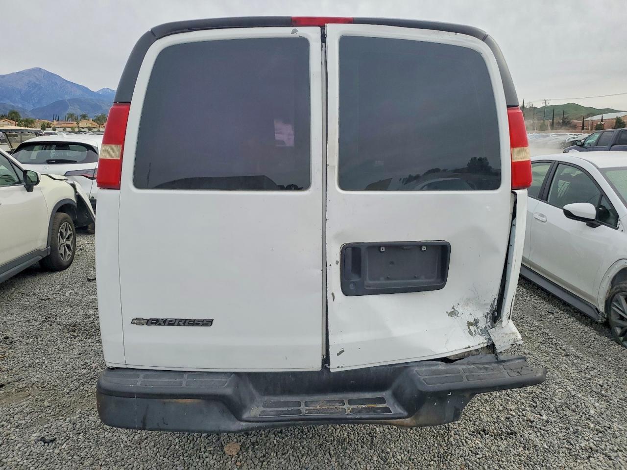 2007 CHEVROLET EXPRESS 2500