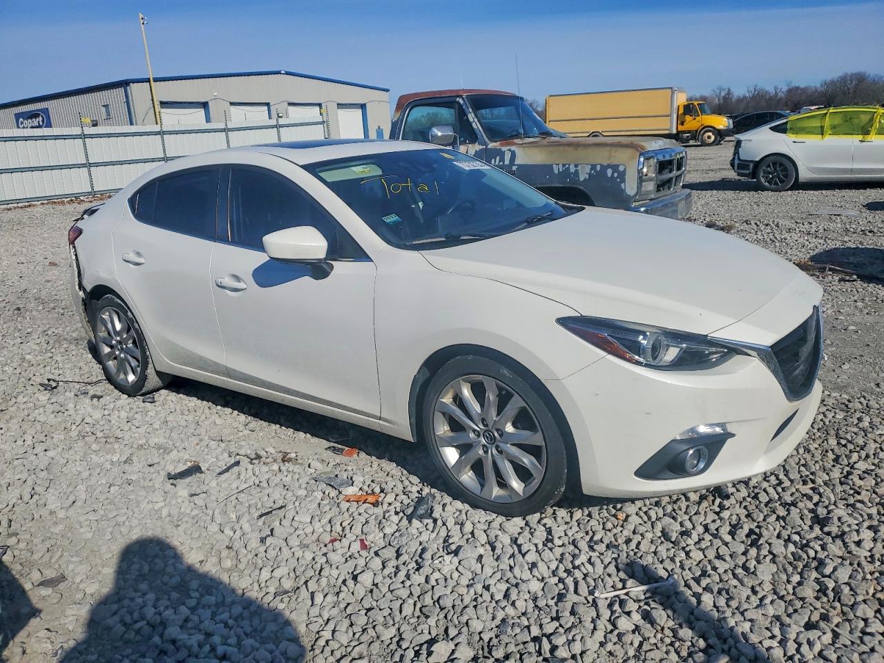 2015 MAZDA 3