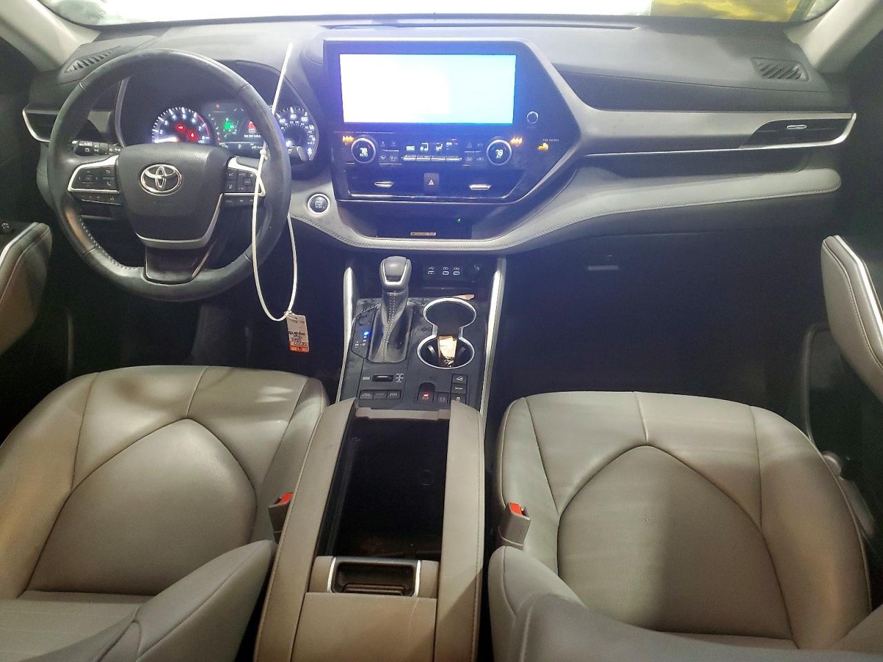 2023 TOYOTA HIGHLANDER
