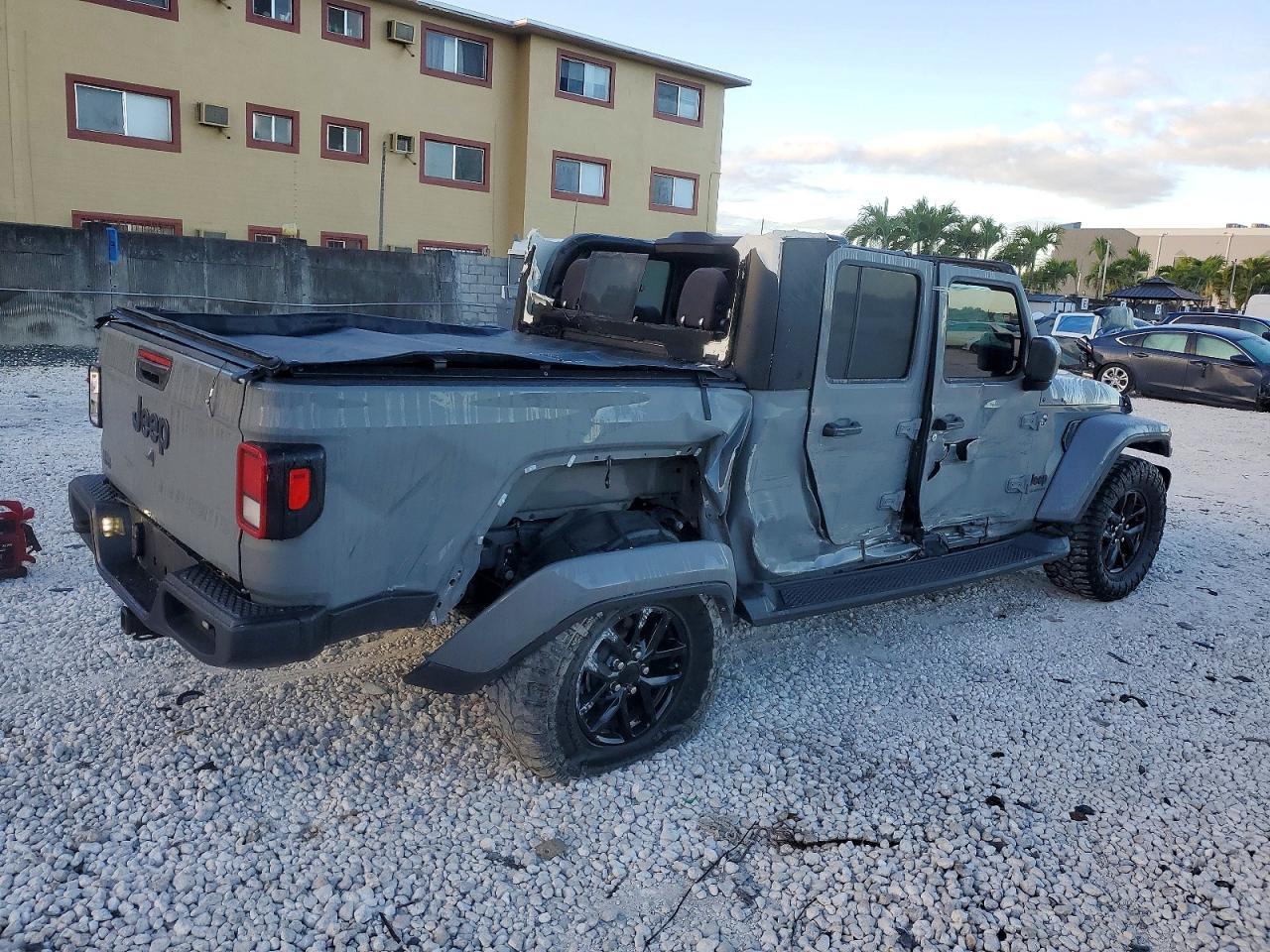 2022 JEEP Gladiator