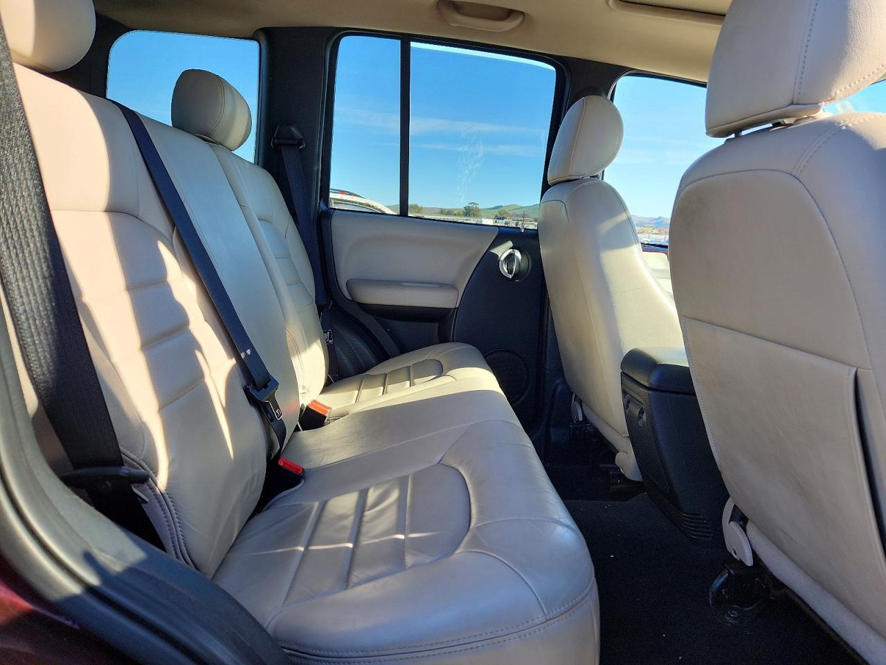 2004 JEEP Liberty