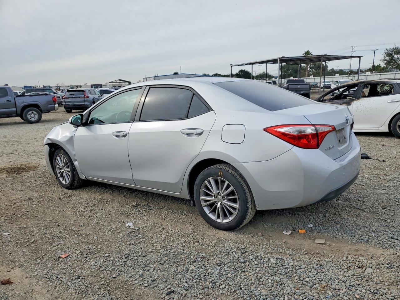 2014 TOYOTA COROLLA