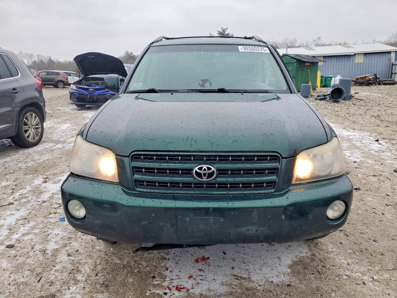 2002 TOYOTA HIGHLANDER