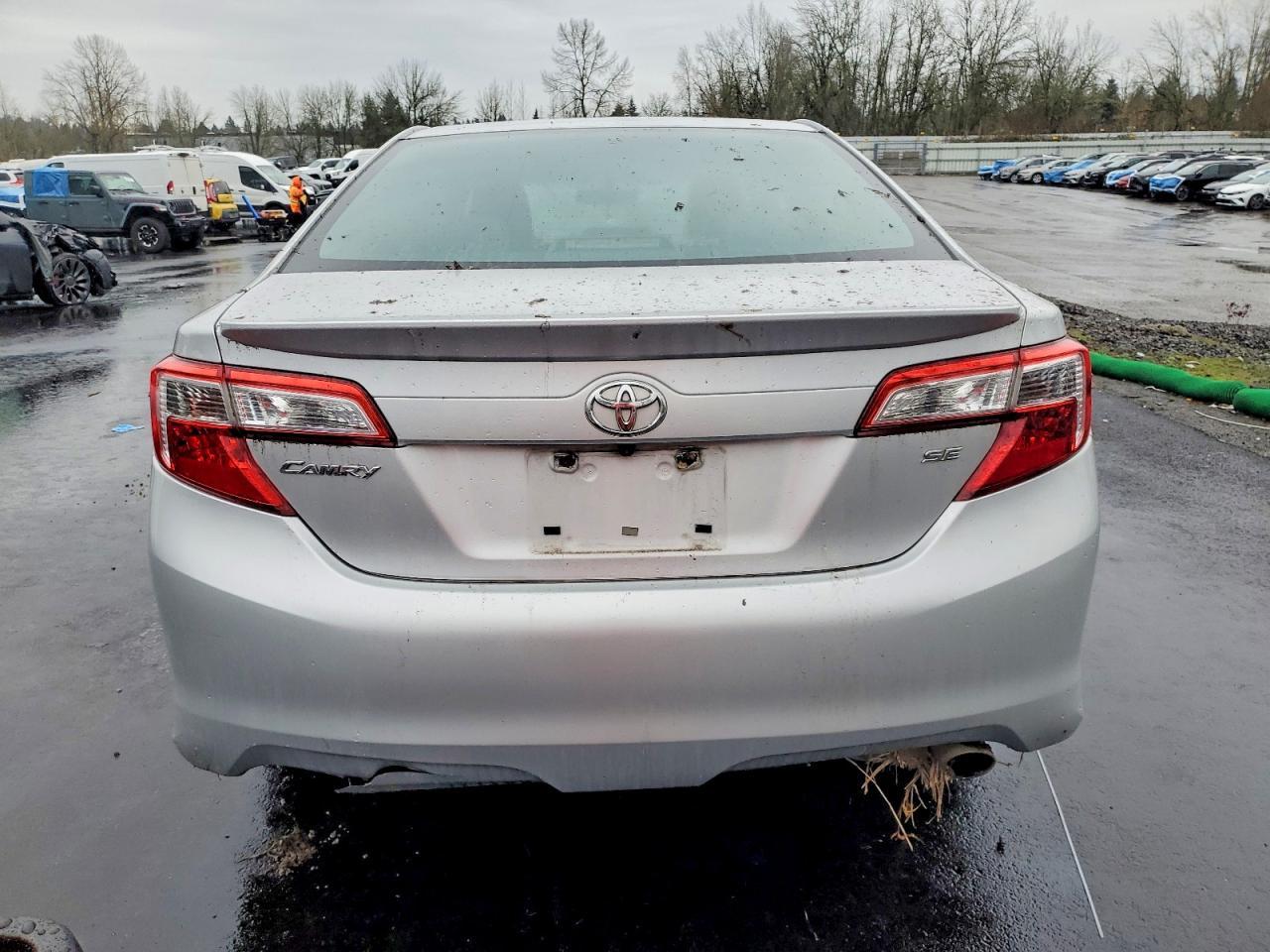 2012 TOYOTA CAMRY