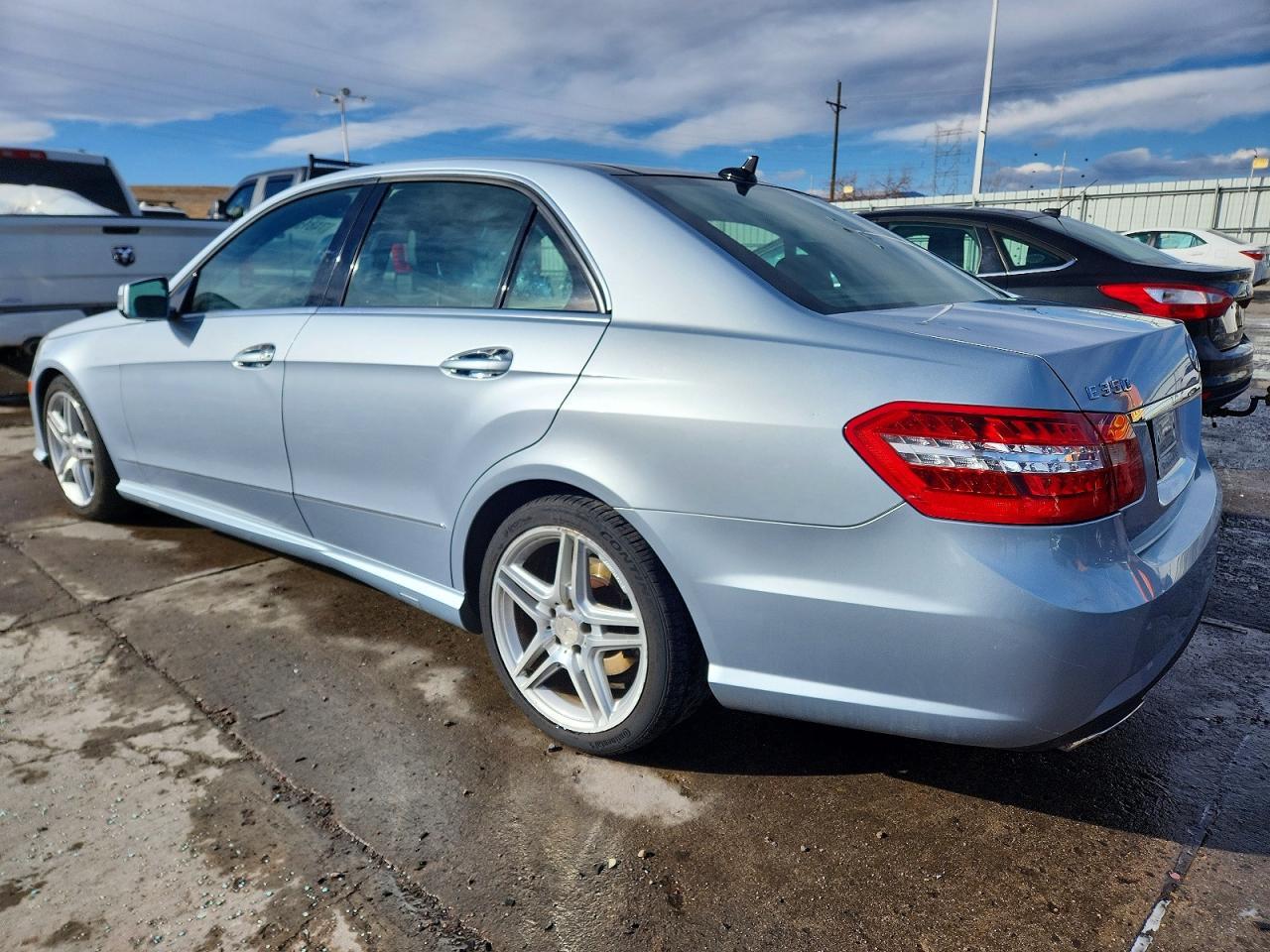 2013 MERCEDES-BENZ E-Class