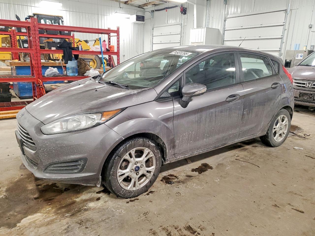 2014 FORD Fiesta