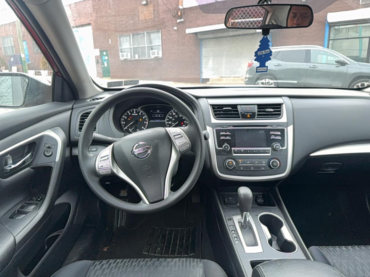 2017 NISSAN ALTIMA