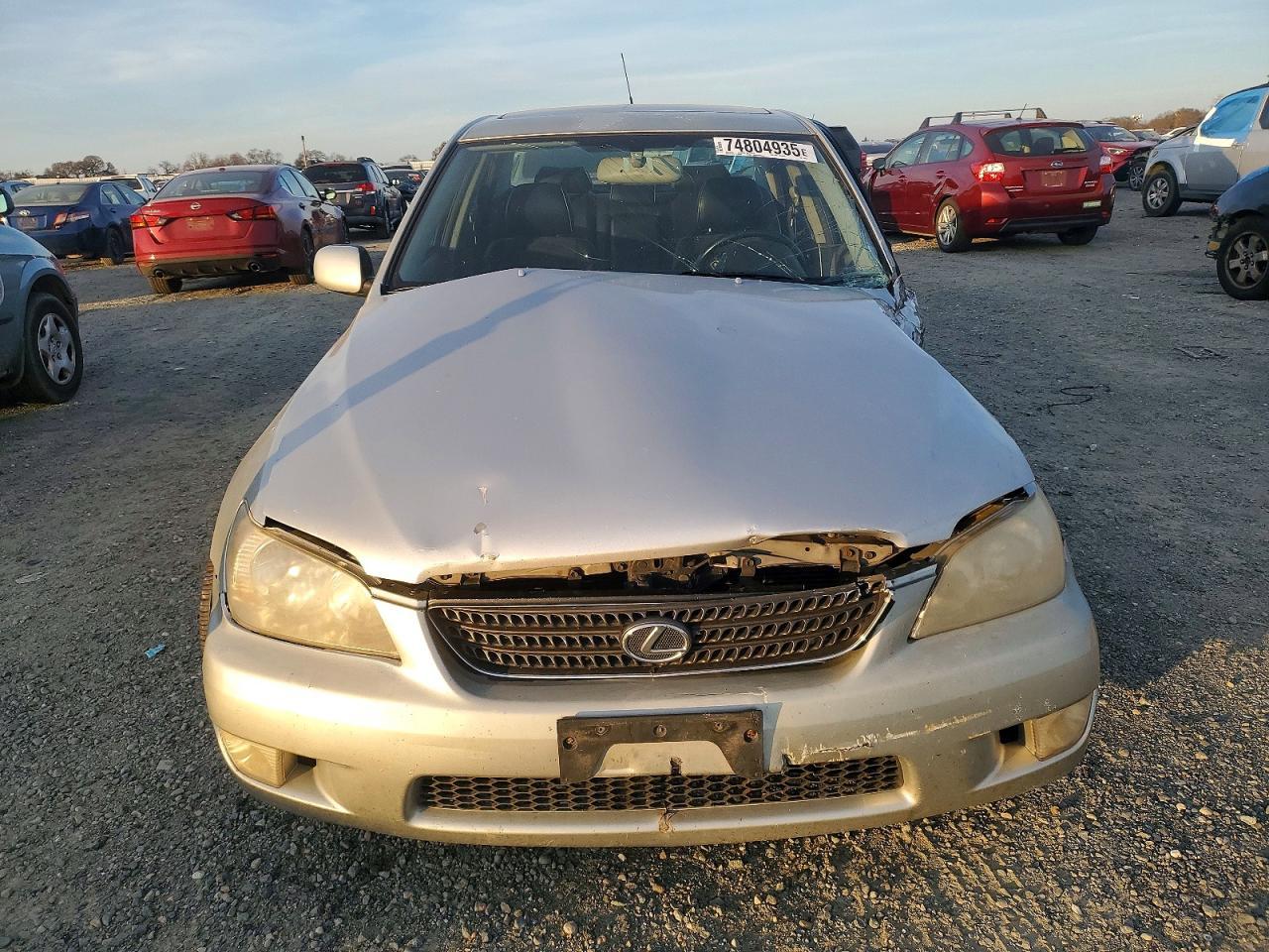 2003 LEXUS IS 300