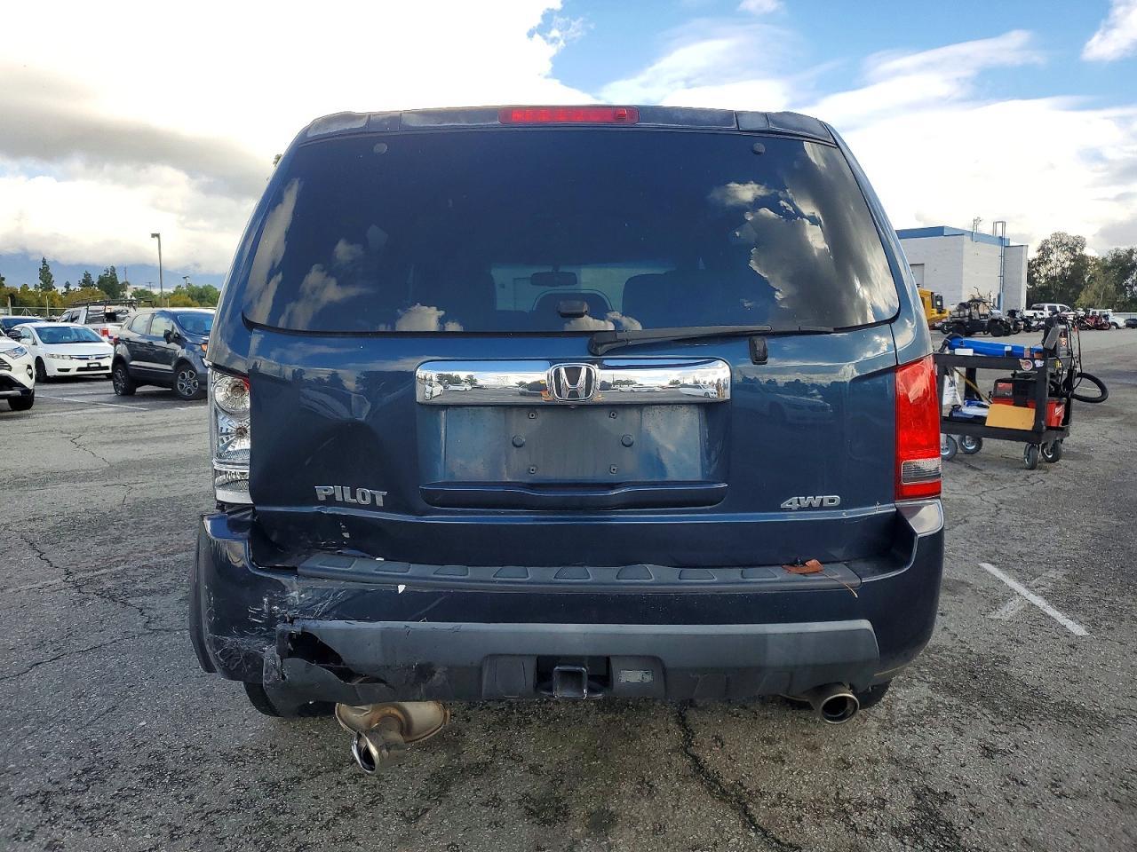 2011 HONDA PILOT
