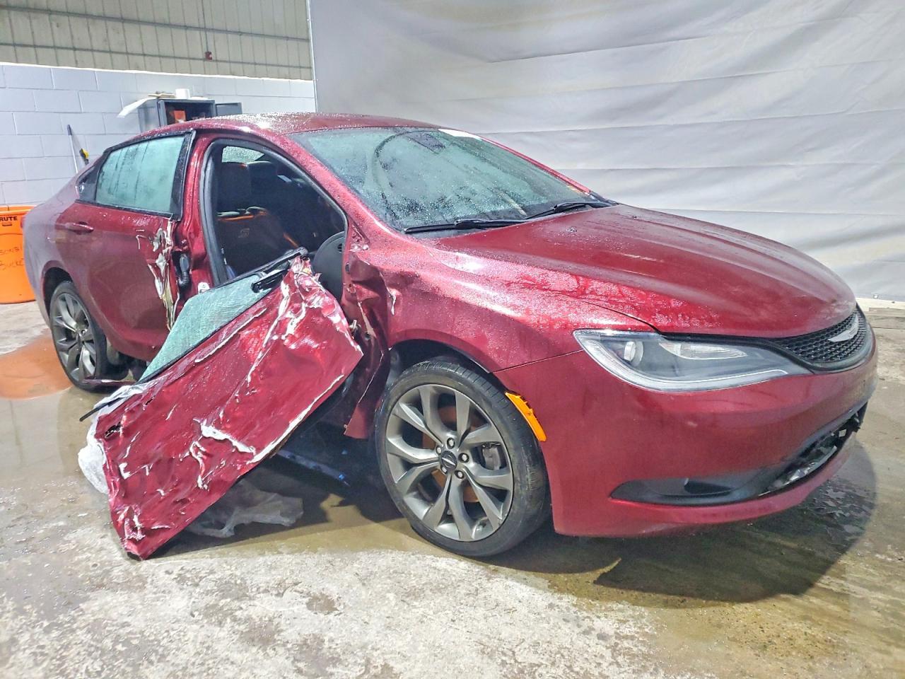 2015 CHRYSLER 200