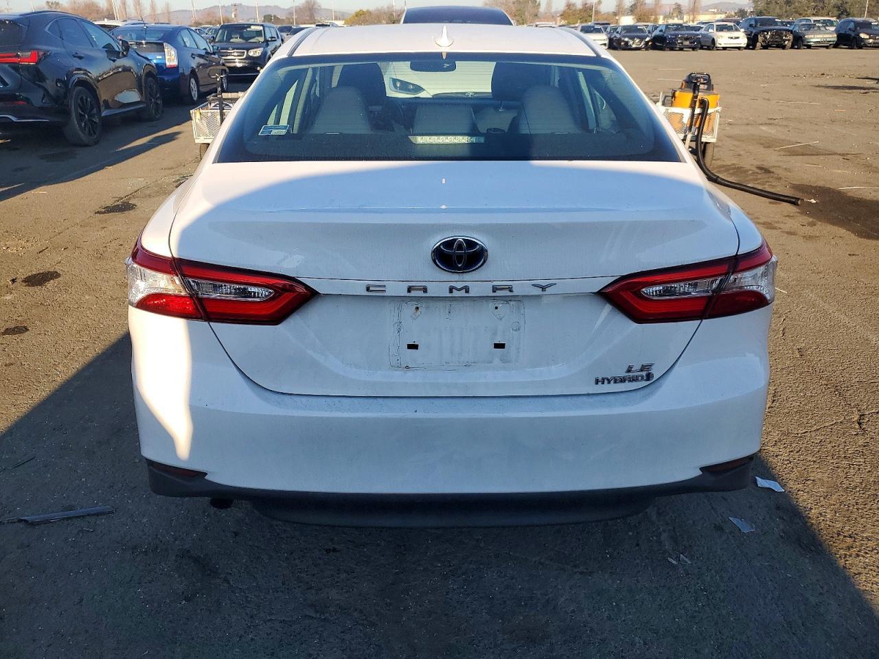2019 TOYOTA CAMRY