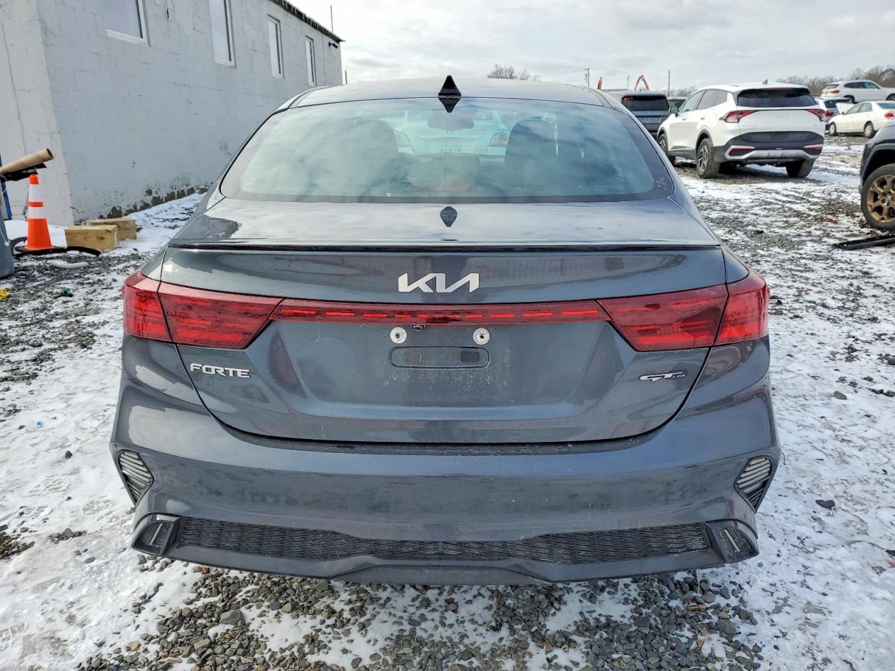 2023 KIA FORTE
