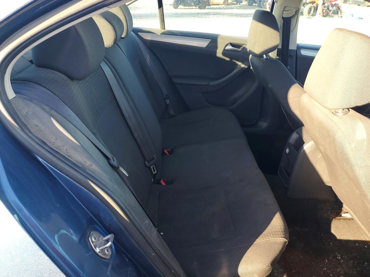 2015 VOLKSWAGEN JETTA