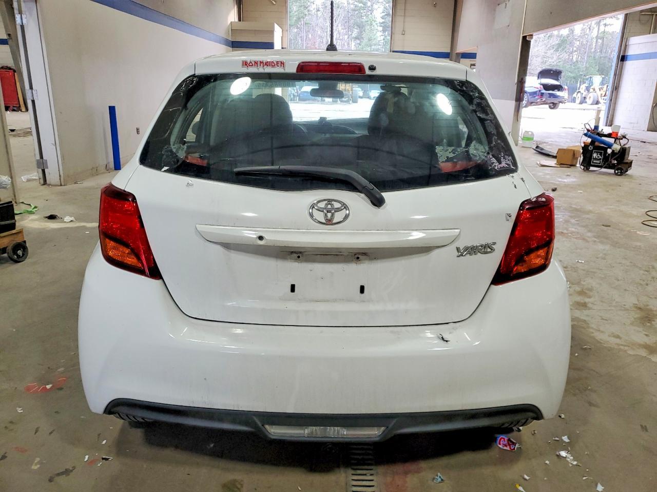 2017 TOYOTA YARIS