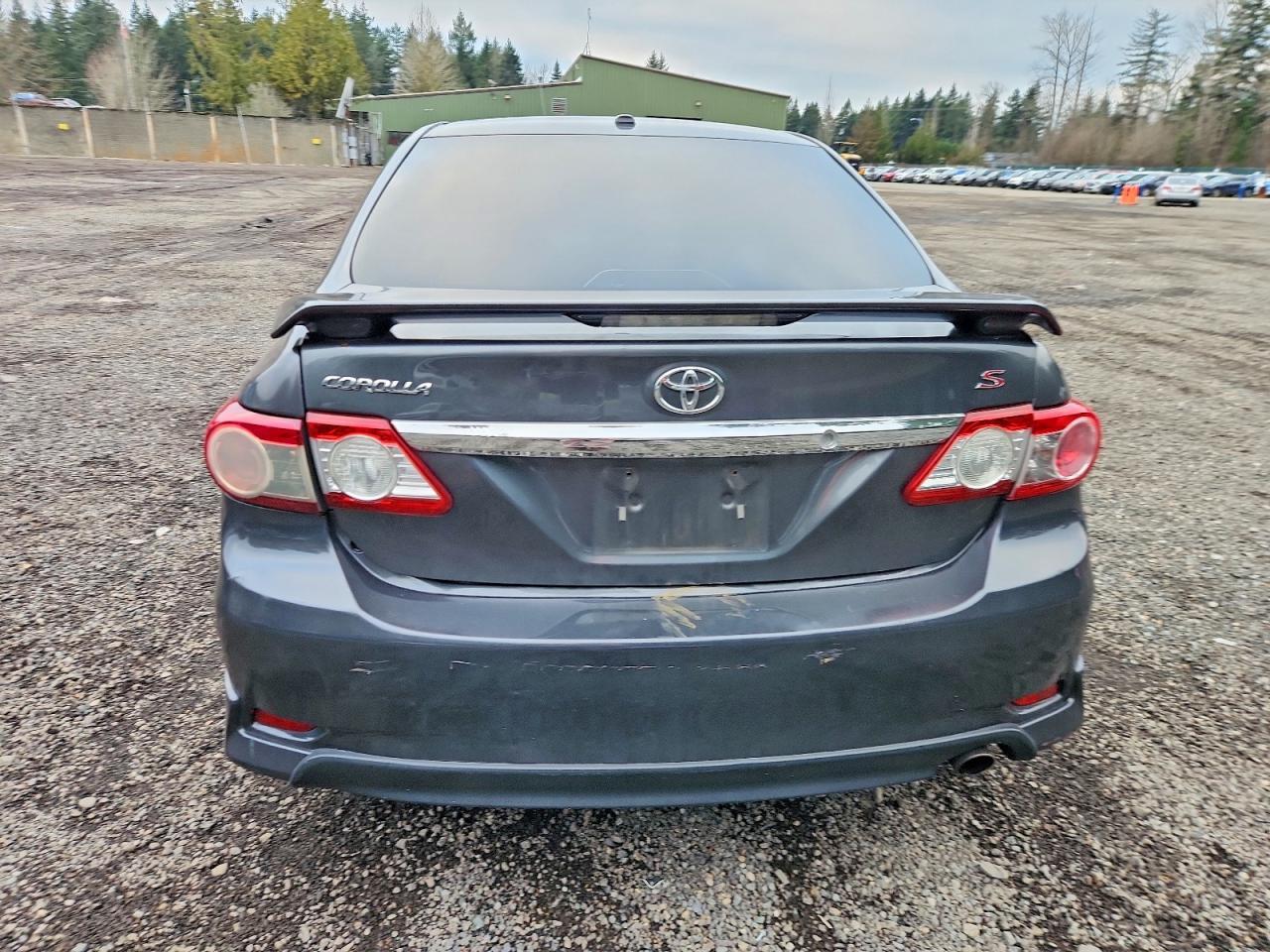 2011 TOYOTA COROLLA