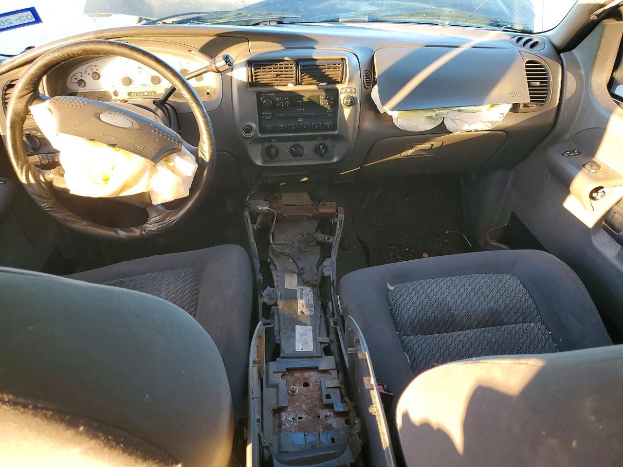 2004 FORD Explorer Sport Trac
