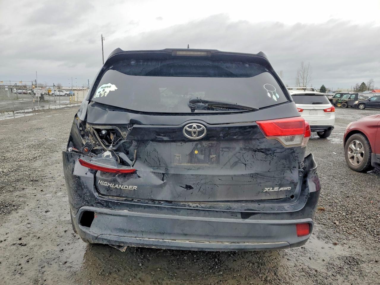 2019 TOYOTA HIGHLANDER
