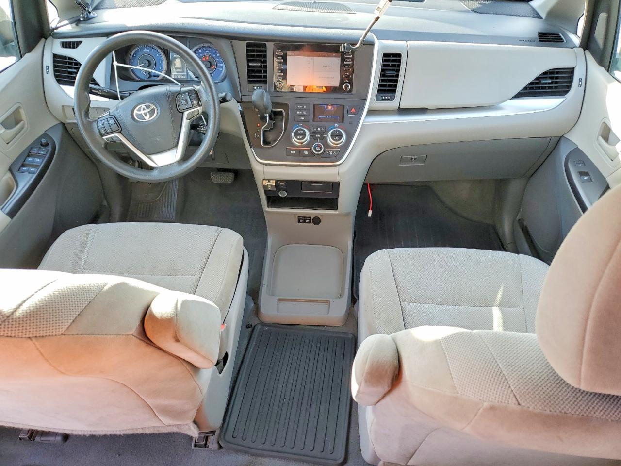 2020 TOYOTA SIENNA