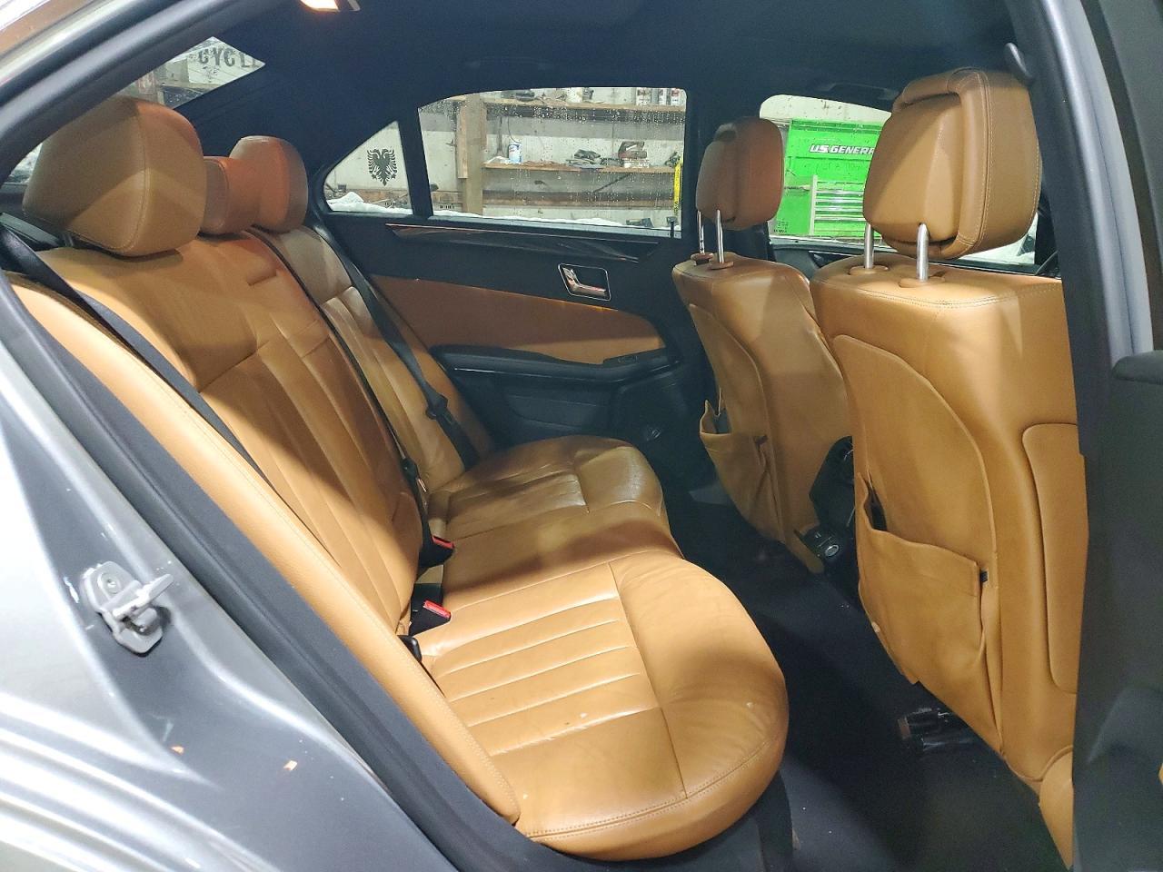 2011 MERCEDES-BENZ E-Class