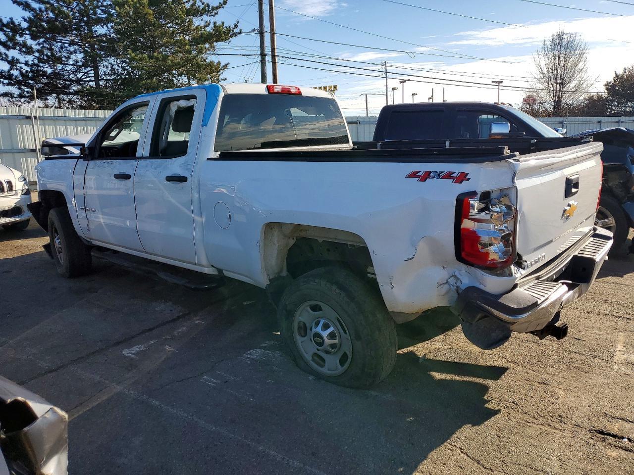 2018 CHEVROLET Silverado 2500