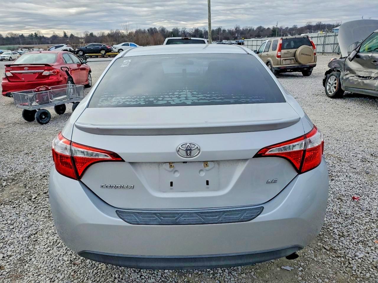 2015 TOYOTA COROLLA